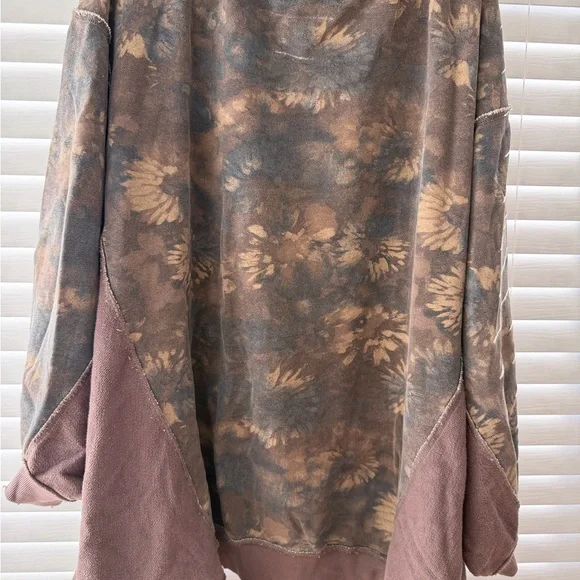 We the Free by Free People Floral Oversized Sweatshirt - Picture 4 of 4